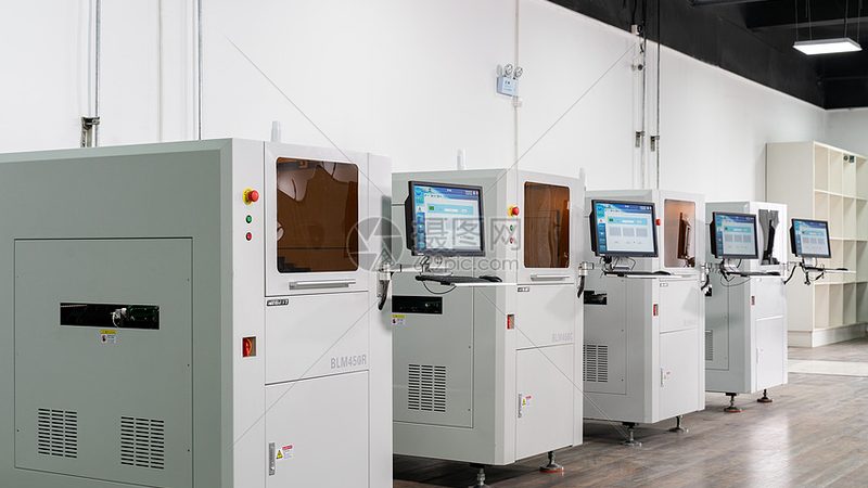 三菱PLC与西门子PLC：控制系统中的双雄对决